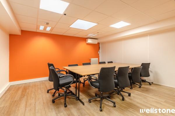 Bureaux à louer à PARIS 75018