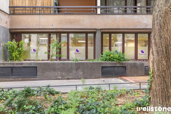 Bureaux à louer à PARIS 75018