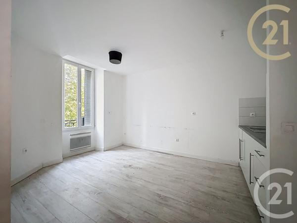 Immeuble à vendre  110 m2 MONTELIMAR - 26