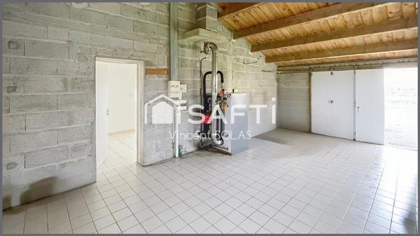 Maison 91m² - Calme - Proche Commerces à pied - 1999 à Maché !