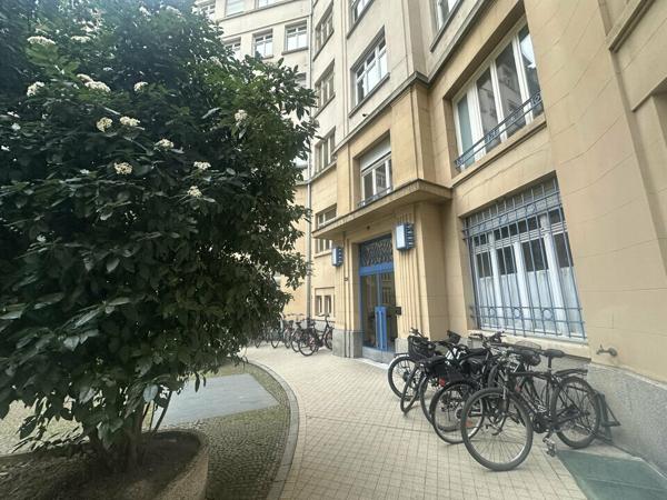 BUREAUX à VENDRE de 321 m²
