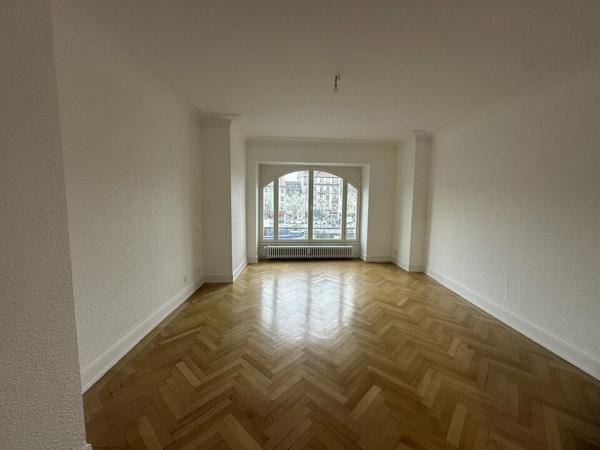 BUREAUX à VENDRE de 321 m²