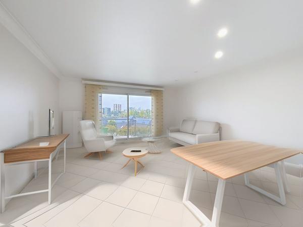 SAINT SEBASTIEN SUR LOIRE BORDS DE LOIRE APPARTEMENT 2 CHAMBRES BALCON STATIONNEMENT