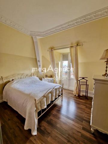 Appartement à SENS, 89100 - 4 pièces 131m²