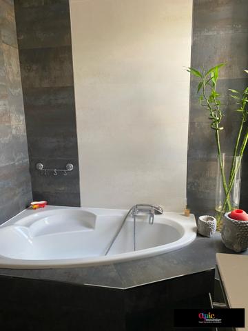 Villa contemporaine 220 m ² / 639 m²