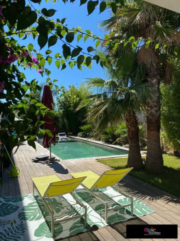 Villa contemporaine 220 m ² / 639 m²