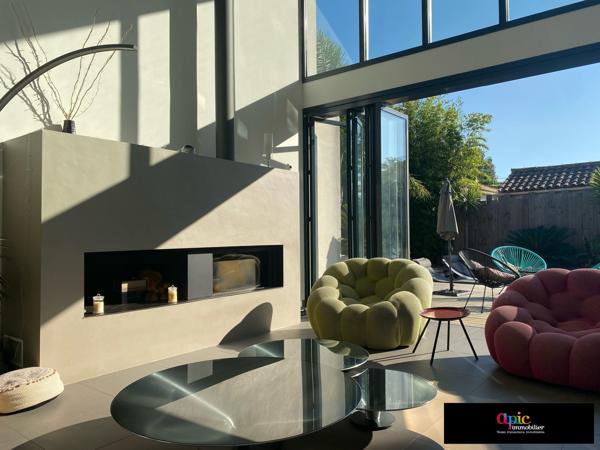 Villa contemporaine 220 m ² / 639 m²