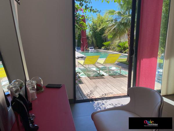 Villa contemporaine 220 m ² / 639 m²