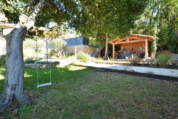 Maison contemporaine-6 pièces-piscine-garage