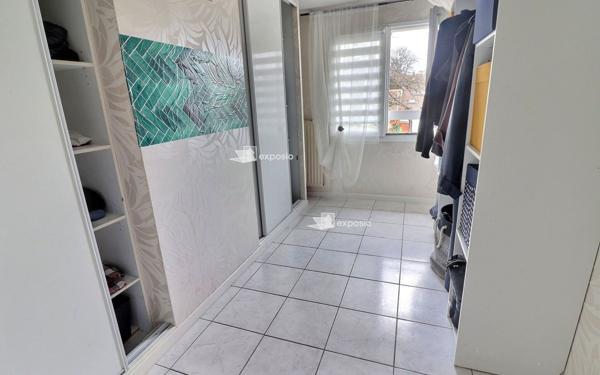 Maison à vendre    4 pièces • 77 m2 Évry