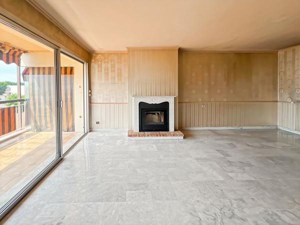 BAISSE DE PRIX Cagnes Sur Mer très grand 4 pièces