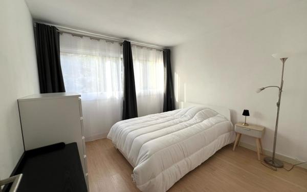 Appartement à louer    4 pièces • 80,66 m2 Antony