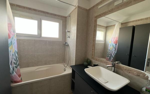 Appartement à louer    4 pièces • 80,66 m2 Antony