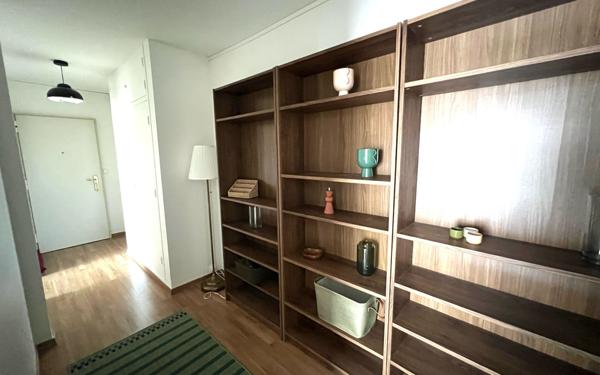 Appartement à louer    4 pièces • 80,66 m2 Antony