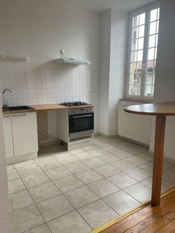 Appartement Mirepoix 3 pièce(s) 72 m2, très lumineux