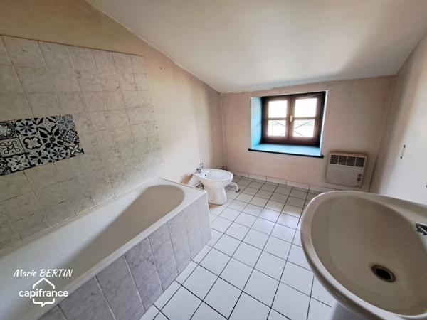 Maison à vendre 5 pièces CELLES SUR BELLE (79)