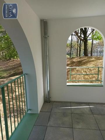 Appartement à louer 3 pièces 65.76m² Le Blanc-Mesnil (93150)