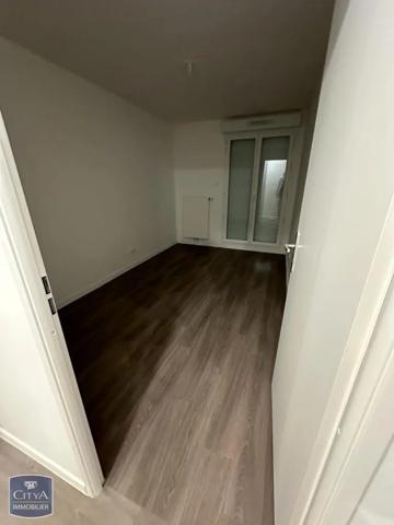 Appartement à louer 3 pièces 65.76m² Le Blanc-Mesnil (93150)