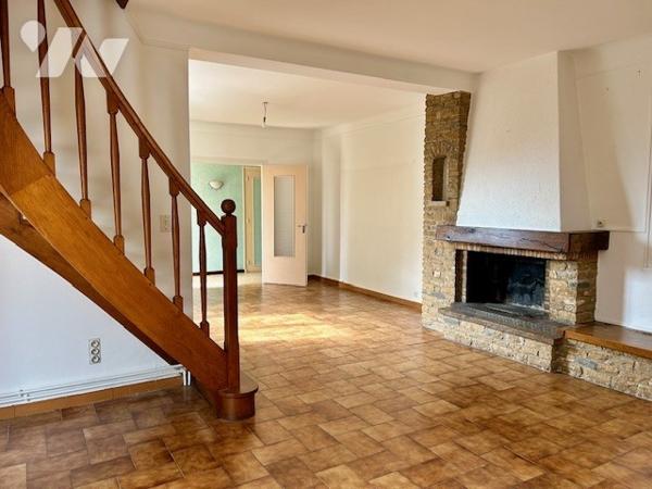 Belle maison familiale de 166 m² environ sur un terrain de 1 274 m²