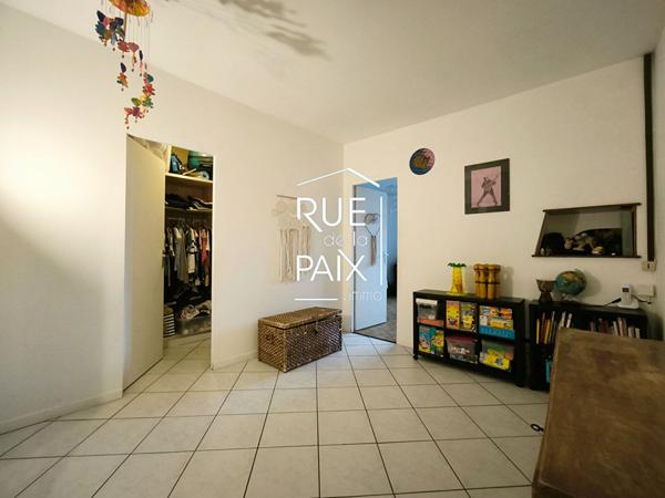 79200 PARTHENAY Maison de ville avec garage à Parthenay