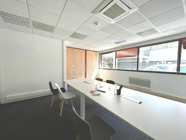 BUREAUX à LOUER de 345 m²