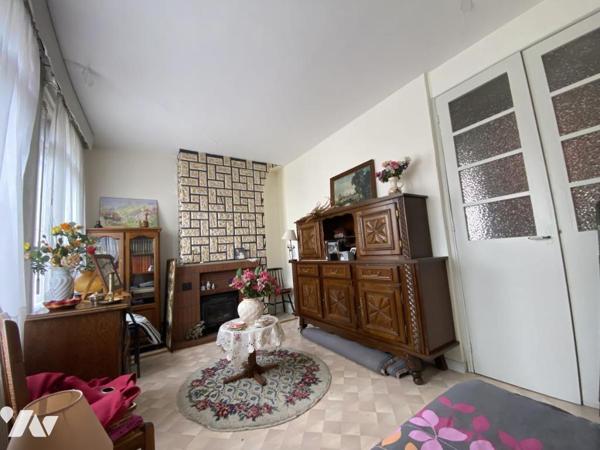 AMIENS - SAINT-ACHEUL - MAISON AMIENOISE 112 m² - 4 CHAMBRES - COUR