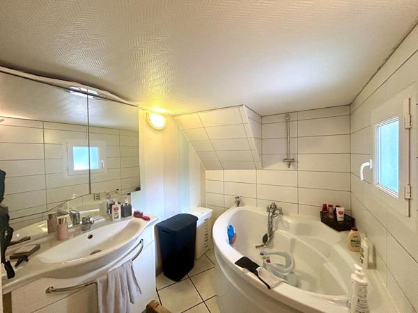 Maison de Plain-Pied ! CHATEAU-GONTIER
