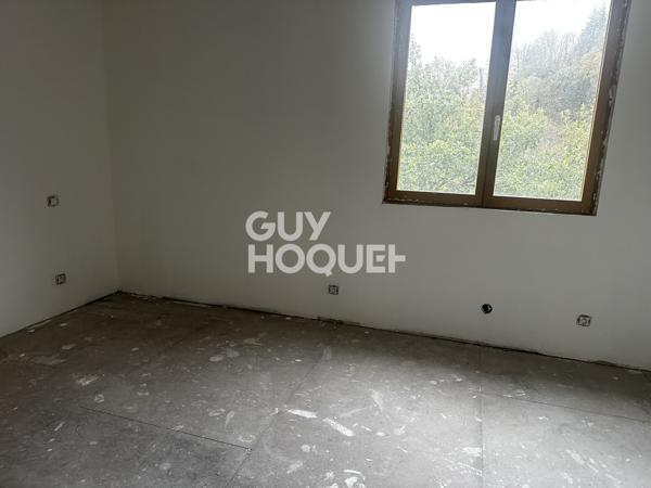 MAISON À VENDRE DE 4 PIÈCES DE 76,84 M²