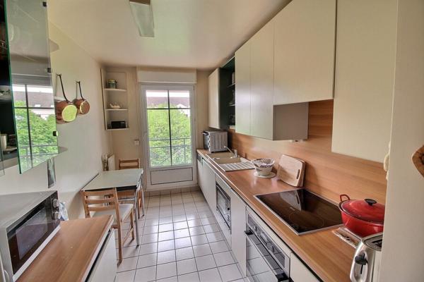 MASSY CENTRE VILLE - Appartement familial 111m² - balcon Double Box