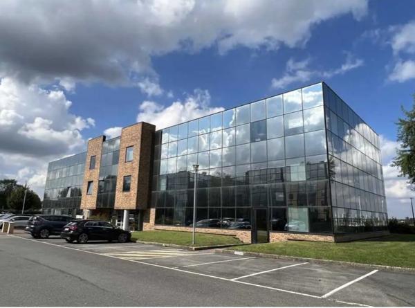 Bureaux à louer à SAINT AUBIN 91190