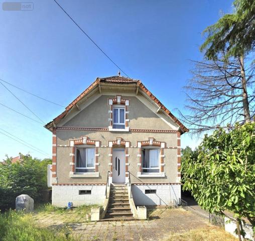 Maison à vendre à Vierzon dans le Cher (18100), ref : 18058-23
