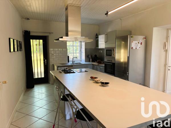 Maison à vendre 6 pièces 146 m² Saint-André-le-Gaz