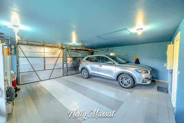 Maison à vendre 9 pièces BASSENS (73) - 380 M2 - garage, jardin