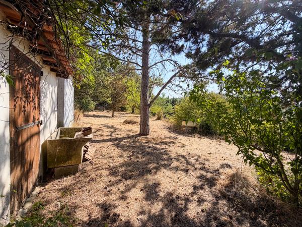 Maison T4 de 60 m² avec terrain de 1 117 m² et vérandas