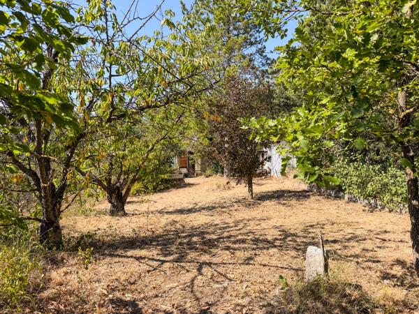 Maison T4 de 60 m² avec terrain de 1 117 m² et vérandas