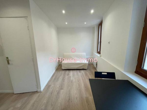 Appartement à louer 1 pièce de 23 m²