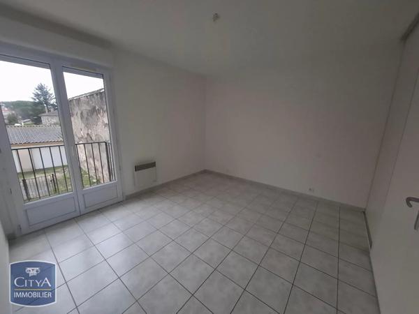 Appartement à louer 2 pièces 53m² Villeneuve-sur-Lot (47300)