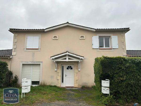 Appartement à louer 2 pièces 53m² Villeneuve-sur-Lot (47300)
