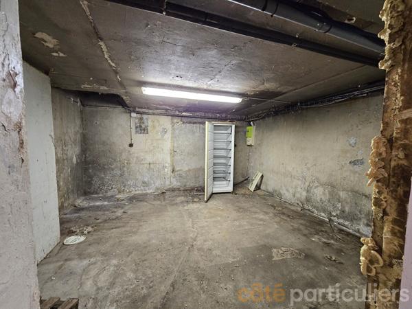 Vente
                Immeuble293 m² - 4 Pièces -
                    TOURS (37100)