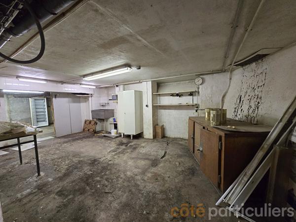 Vente
                Immeuble293 m² - 4 Pièces -
                    TOURS (37100)