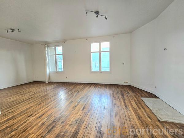Vente
                Immeuble293 m² - 4 Pièces -
                    TOURS (37100)