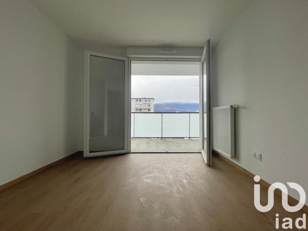Appartement 4 pièces de 89 m² à Grenoble (38100)