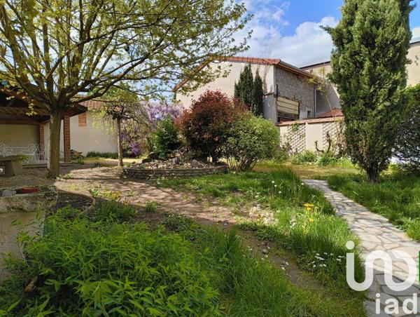 Maison à vendre 6 pièces 217 m² Randan