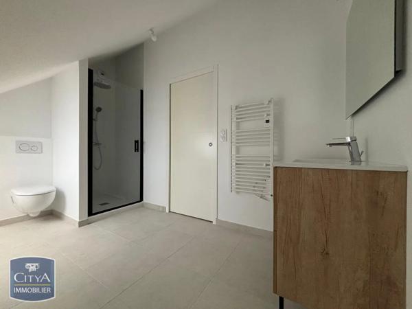 Maison à louer 5 pièces 135.78m²