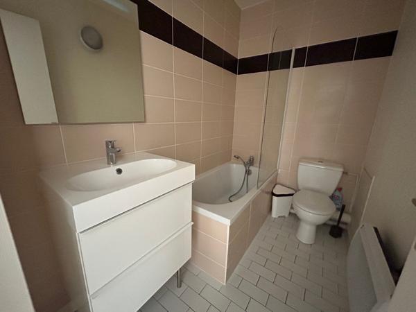 Location Appartement T1 bis meublé avec parking - BLOSSAC