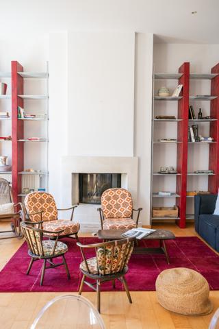 Maison
                                                                                                                                                                                                                                                                                                                        7 pièce(s)                                                                                                                                                                                                          4 chambre(s)                                                                                                                                                                                                          212  m²