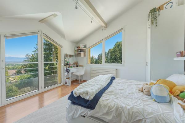 Vente Maison de luxe Divonne-les-Bains 9 Pièces 416.89 m²