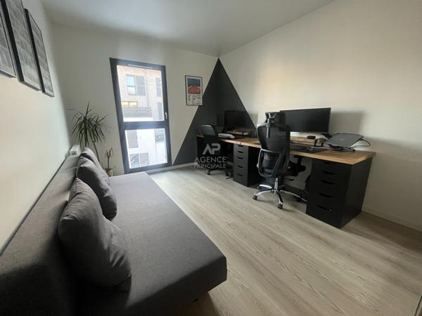 Appartement Pontoise 3 pièce(s) 62 m2 €280 000 ** - Référence 11143