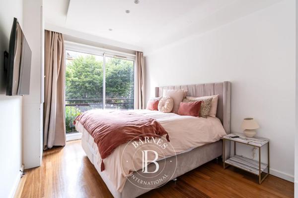 Neuilly-sur-Seine, Appartement 1 Chambre -  73 m² à vendre