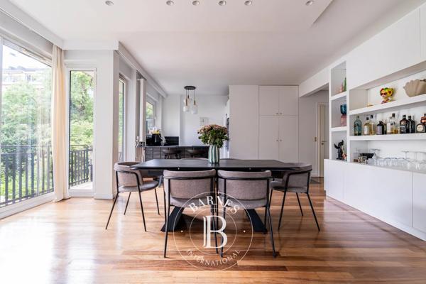 Neuilly-sur-Seine, Appartement 1 Chambre -  73 m² à vendre